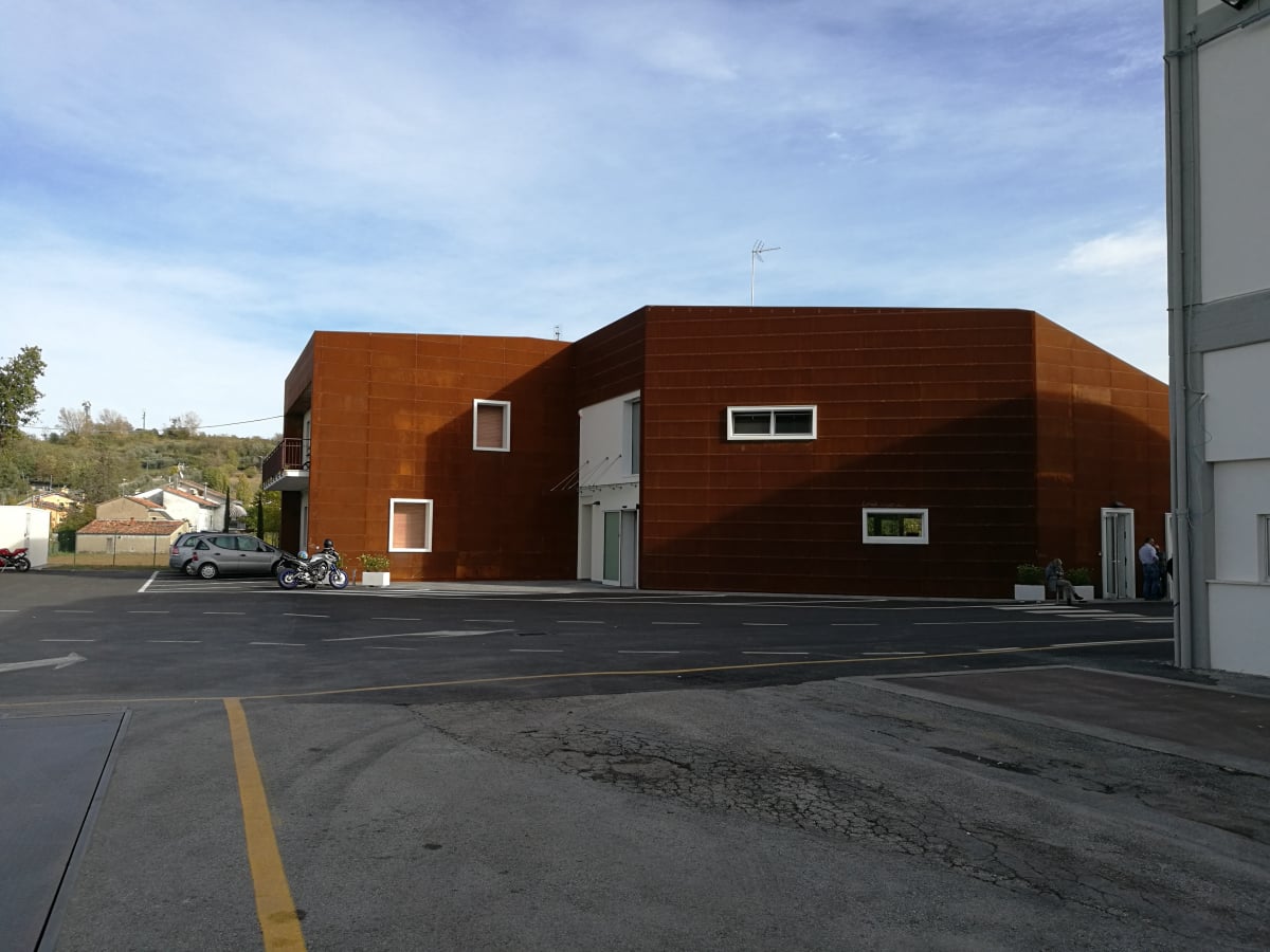 Mobirise Website Builder